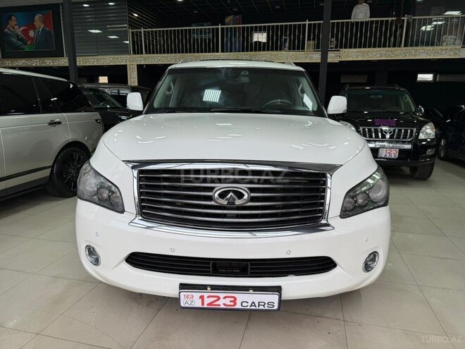 Infiniti QX80-14