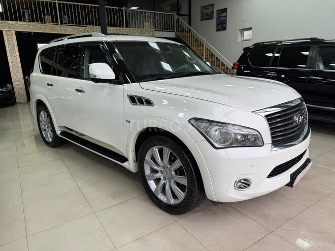 Infiniti QX80-8