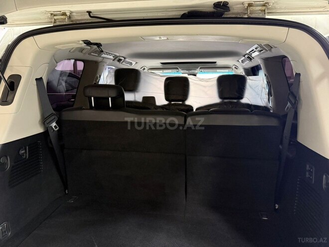 Infiniti QX80-15