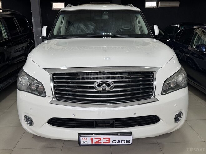 Infiniti QX80-1