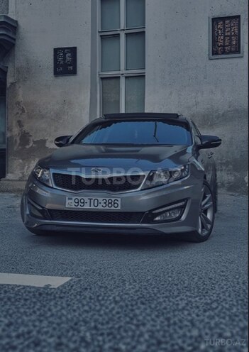 Kia Optima-5