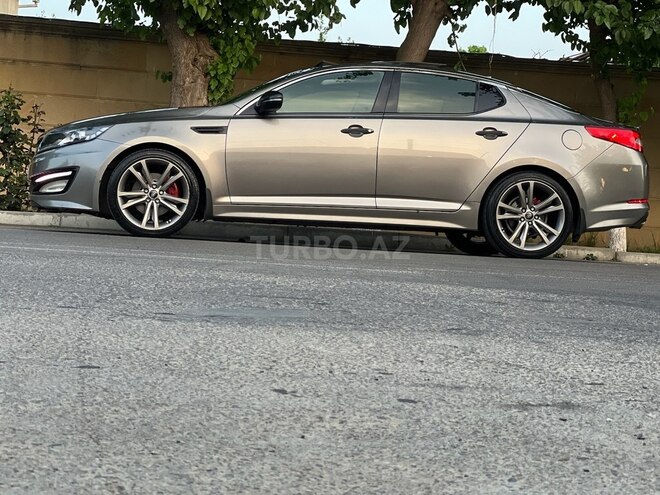 Kia Optima-6