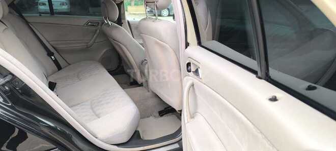 Mercedes C 200 2002, 265,166 km - 2.0 l - Sumqayıt