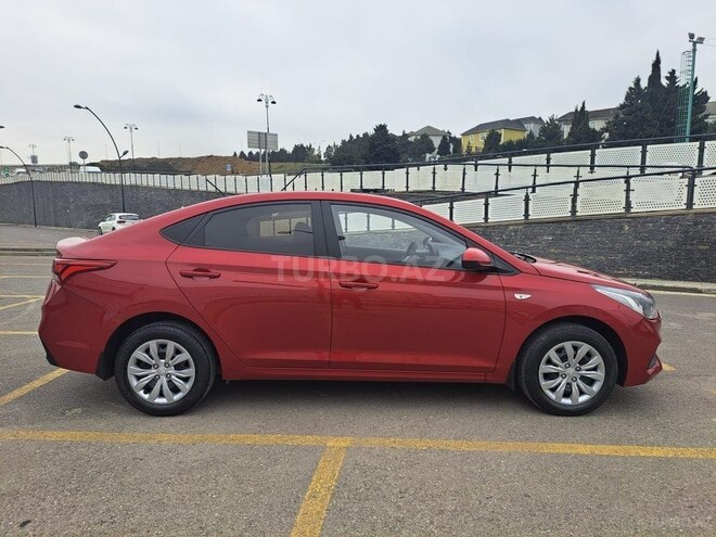 Hyundai Accent 2018, 156,300 km - 1.6 л - Bakı