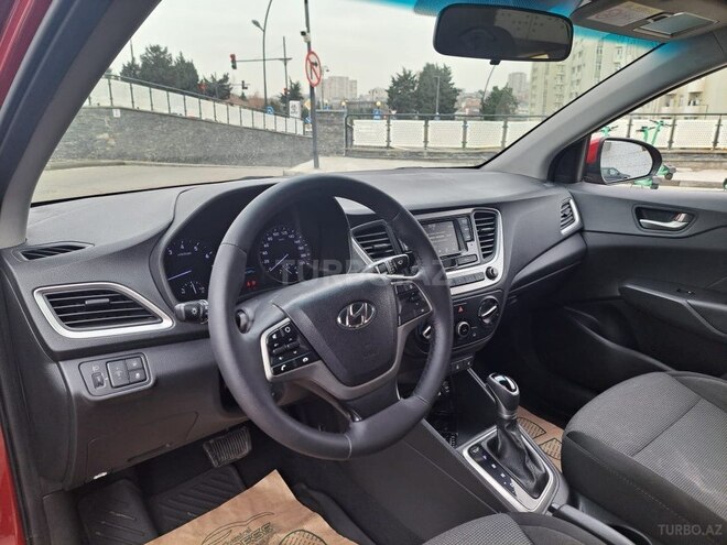 Hyundai Accent 2018, 156,300 km - 1.6 л - Bakı