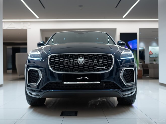 Jaguar E-Pace-1