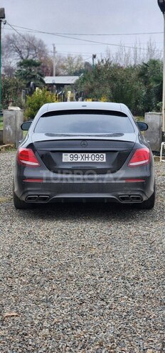 Mercedes E 300 4MATIC 2017, 48,000 km - 2.0 л - Bakı