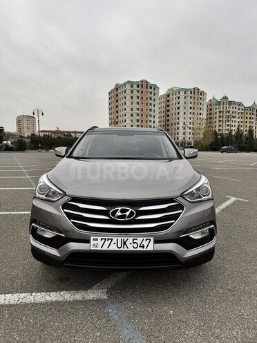 Hyundai Santa Fe-1
