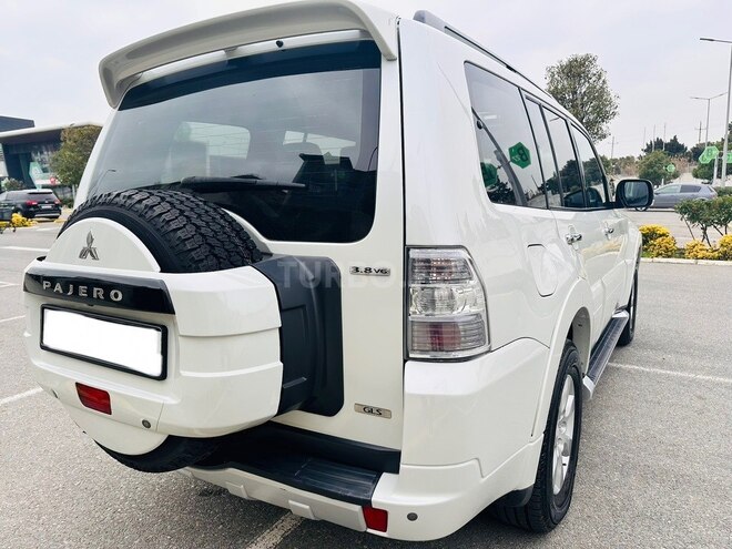 Mitsubishi Pajero 2013, 163,457 km - 3.8 l - Bakı