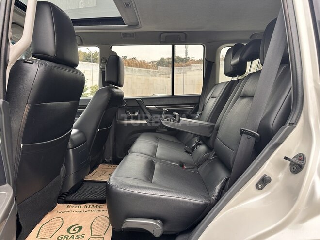 Mitsubishi Pajero 2013, 163,457 km - 3.8 l - Bakı