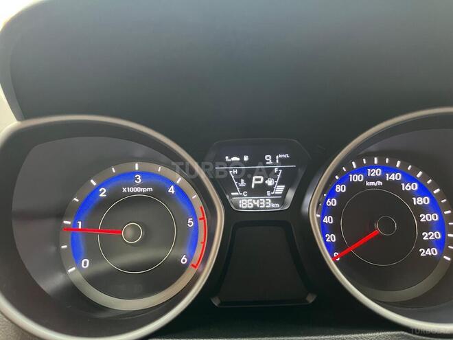 Hyundai Avante 2014, 186,433 km - 1.6 l - Bakı