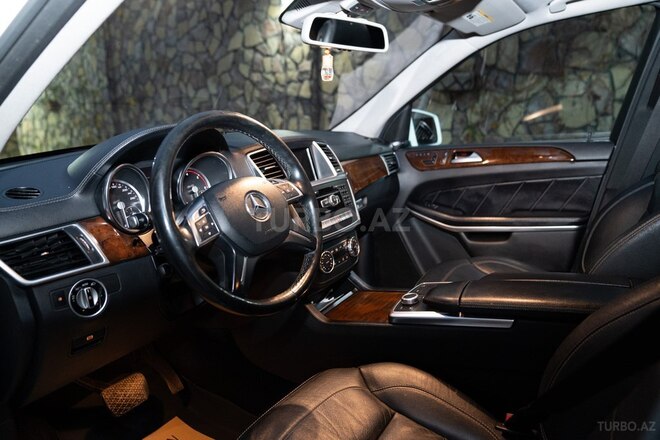 Mercedes GL 350 4MATIC 2014, 240,000 km - 3.0 л - Bakı
