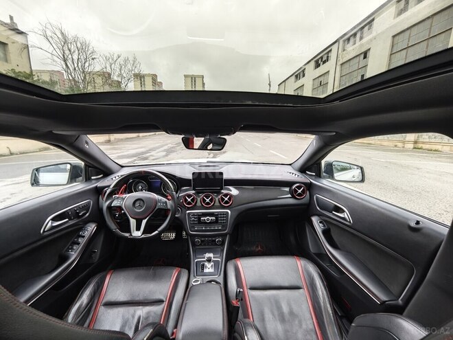 Mercedes  2015, 76,500 km - 2.0 л - Bakı