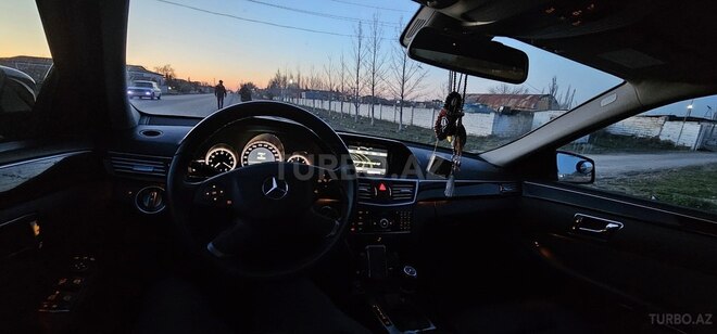 Mercedes E 220 d 2011, 325,000 km - 2.2 л - Lənkəran