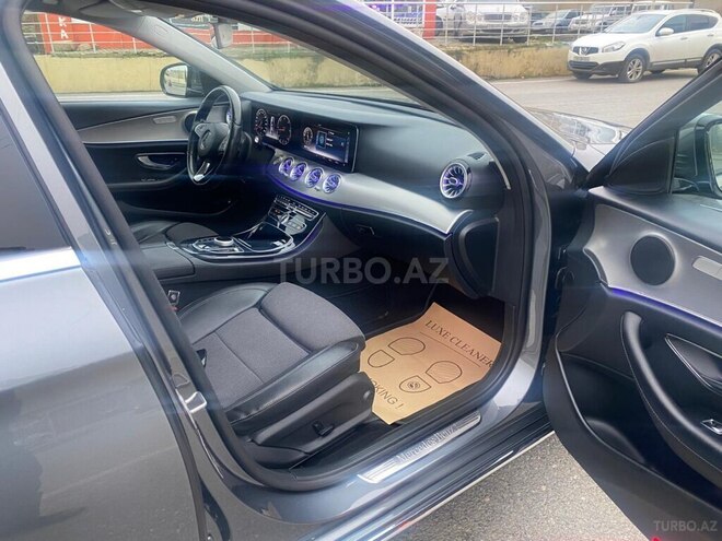 Mercedes E 220 d 2016, 214,123 km - 2.0 l - Bakı