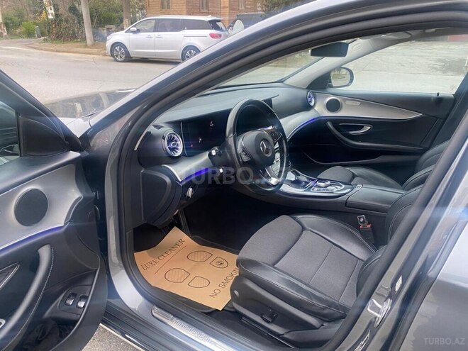 Mercedes E 220 d 2016, 214,123 km - 2.0 l - Bakı