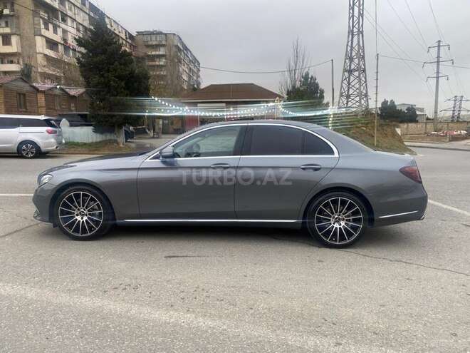 Mercedes E 220 d 2016, 214,123 km - 2.0 l - Bakı