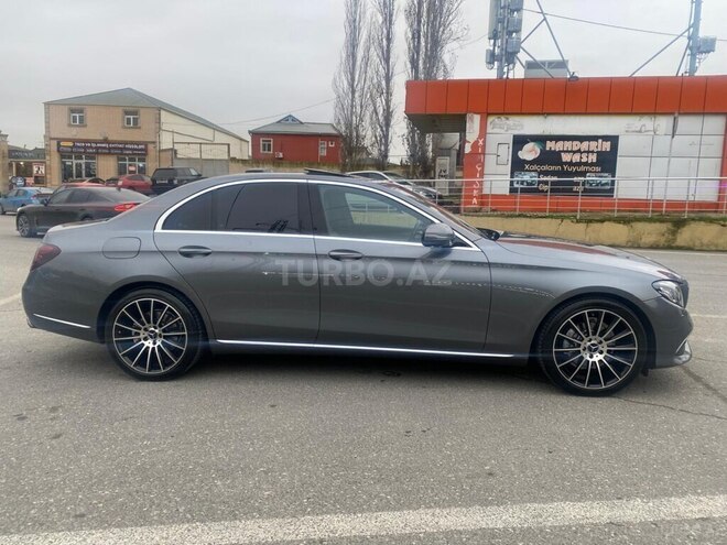 Mercedes E 220 d 2016, 214,123 km - 2.0 l - Bakı