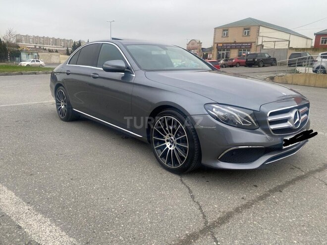 Mercedes E 220 d 2016, 214,123 km - 2.0 l - Bakı