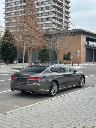 Lexus LS 350 2018, 165,000 km - 3.5 л - Bakı