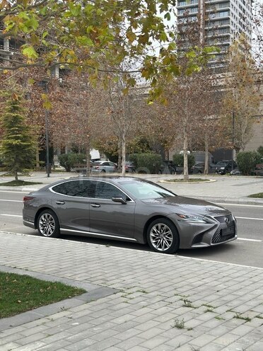 Lexus LS 350 2018, 165,000 km - 3.5 л - Bakı