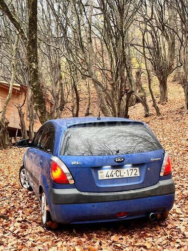 Kia Rio 2005, 380,000 km - 1.4 л - Masallı