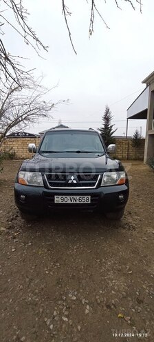 Mitsubishi Pajero 2004, 40,000 km - 3.5 l - Sabirabad