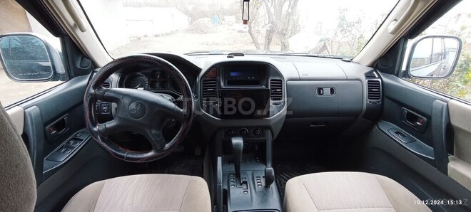 Mitsubishi Pajero 2004, 40,000 km - 3.5 l - Sabirabad