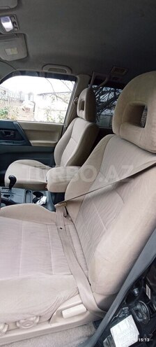 Mitsubishi Pajero 2004, 40,000 km - 3.5 l - Sabirabad