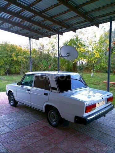 LADA (VAZ) 2107 2009, 181,000 km - 1.6 л - Salyan