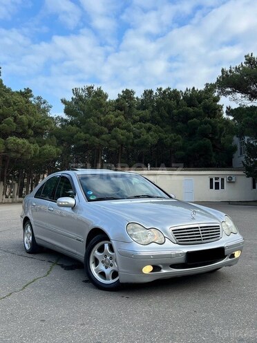 Mercedes C 200 2001, 323,000 km - 2.0 л - Sumqayıt