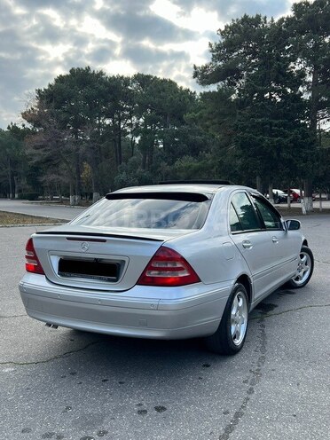 Mercedes C 200 2001, 323,000 km - 2.0 л - Sumqayıt