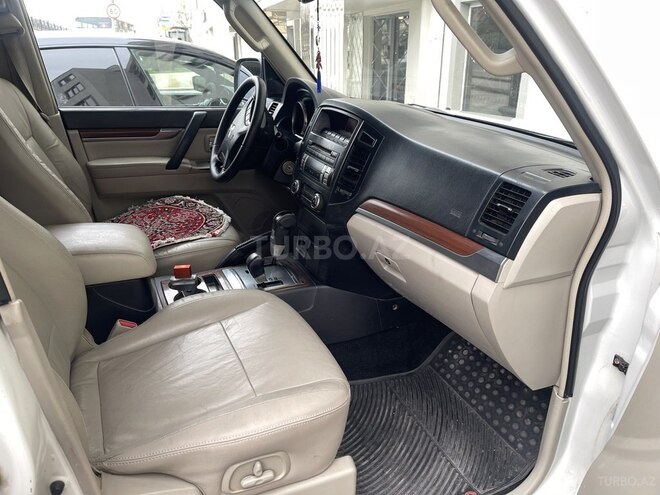 Mitsubishi Pajero 2007, 171,000 km - 3.0 l - Bakı