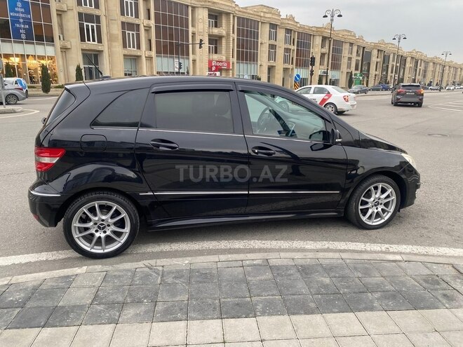 Mercedes B 180 2010, 179,000 km - 1.7 l - Bakı