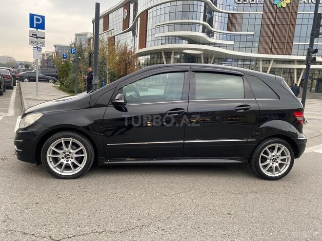 Mercedes B 180 2010, 179,000 km - 1.7 l - Bakı