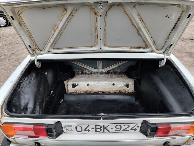 LADA (VAZ) 2106 2001, 165,241 km - 1.6 l - Ucar