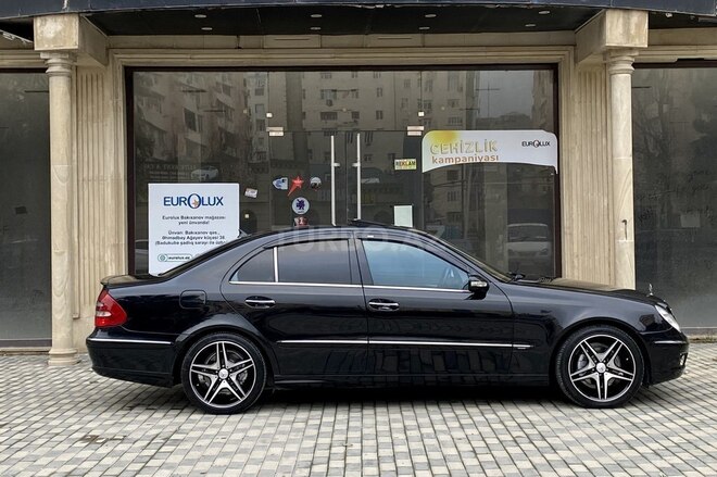 Mercedes E 220 d 2002, 246,000 km - 2.2 l - Bakı