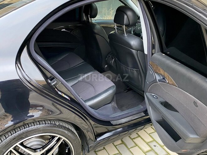Mercedes E 220 d 2002, 246,000 km - 2.2 l - Bakı