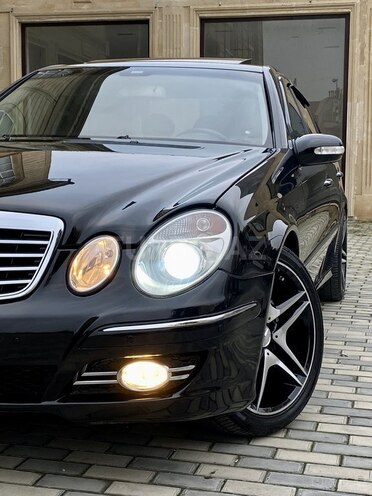 Mercedes E 220 d 2002, 246,000 km - 2.2 l - Bakı