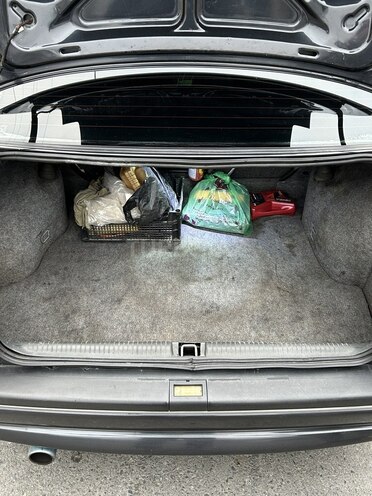 Opel Vectra 1994, 400,000 km - 2.0 l - Qax