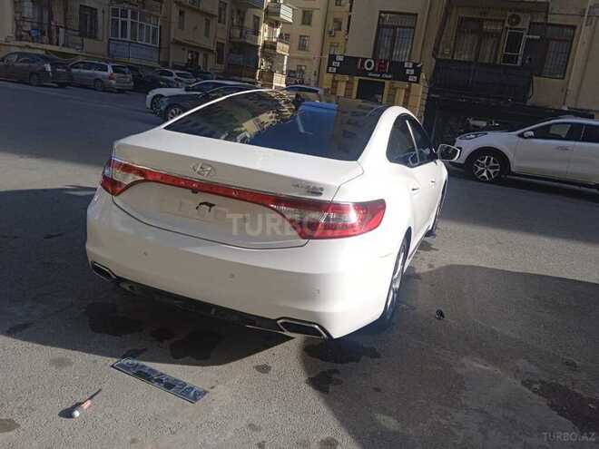 Hyundai Grandeur 2015, 190,000 km - 2.2 l - Bakı