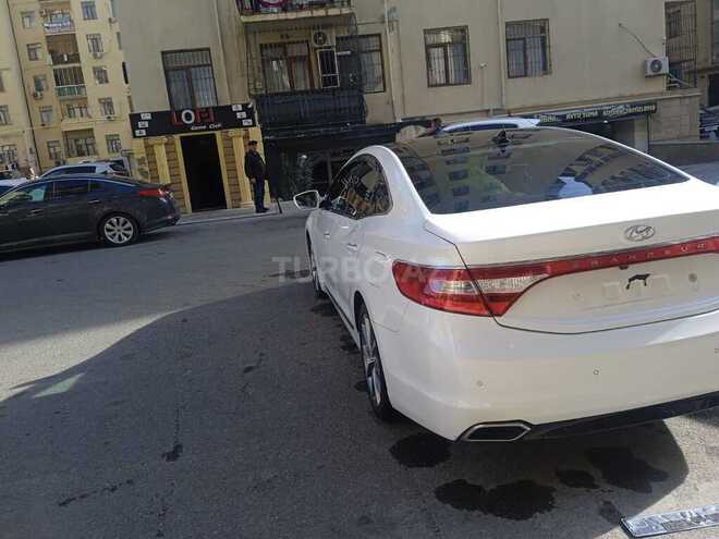 Hyundai Grandeur 2015, 190,000 km - 2.2 l - Bakı