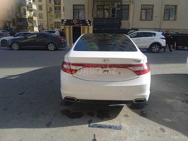 Hyundai Grandeur 2015, 190,000 km - 2.2 l - Bakı