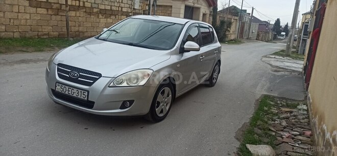 Kia Ceed 2008, 280,000 km - 1.6 л - Sumqayıt