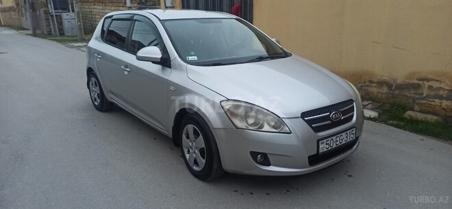 Kia Ceed 2008, 280,000 km - 1.6 л - Sumqayıt