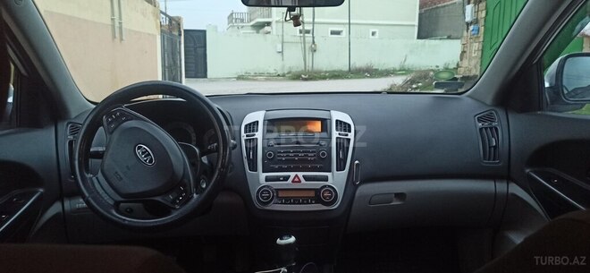 Kia Ceed 2008, 280,000 km - 1.6 л - Sumqayıt