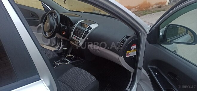 Kia Ceed 2008, 280,000 km - 1.6 л - Sumqayıt