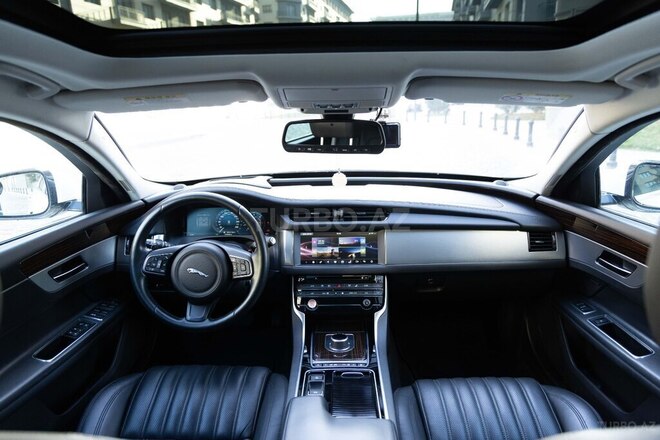 Jaguar XF 2016, 152,000 km - 2.0 l - Bakı