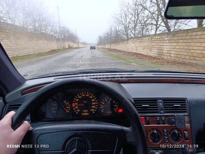 Mercedes C 220 1994, 600,000 km - 2.2 l - Bakı