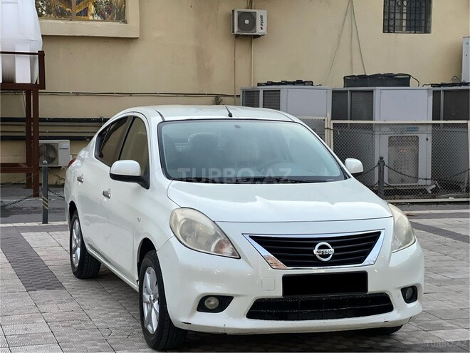 Nissan Sunny 2013, 211,200 km - 1.5 л - Sumqayıt